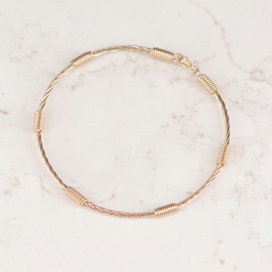 PULSERA RUSTICA 7 NUDOS