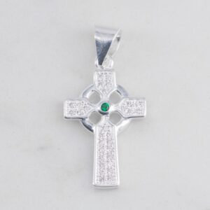 P27431-DIJE-CRUZ-CELTA-CIRCONES-CENTRO-ESMERALDA-1.jpg DIJE CRUZ CELTA CIRCONES CENTRO ESMERALDA